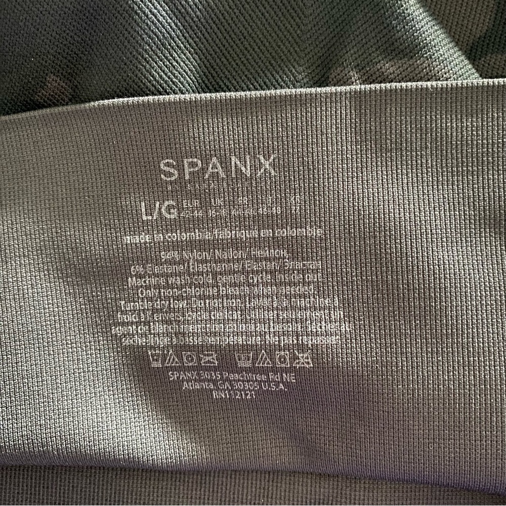 Spanx‎ Look At Me Now Seamless Leggings Black Camo size Large - Picture 3 of 9